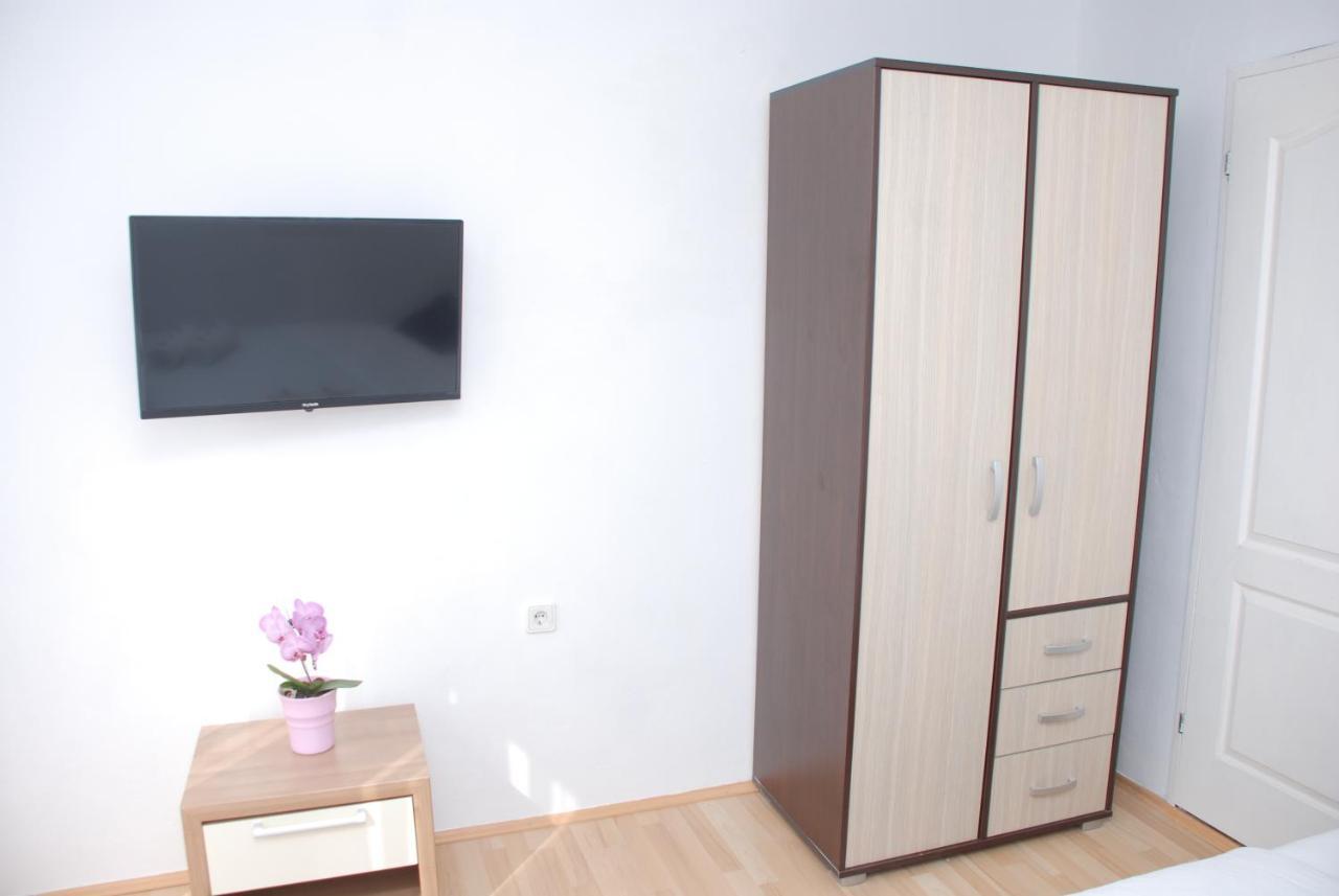 Apartment Danubius Donji Milanovac Luaran gambar