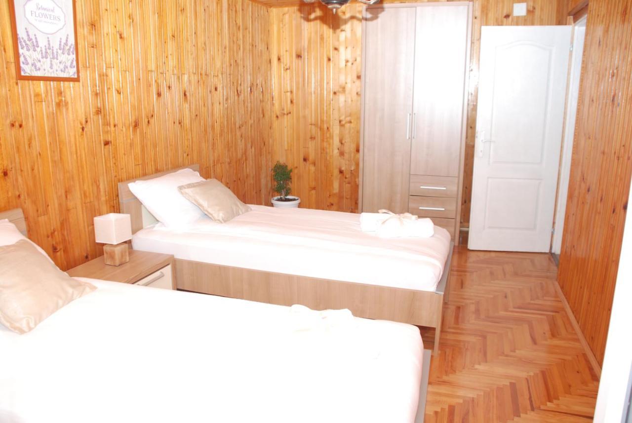 Apartment Danubius Donji Milanovac Luaran gambar