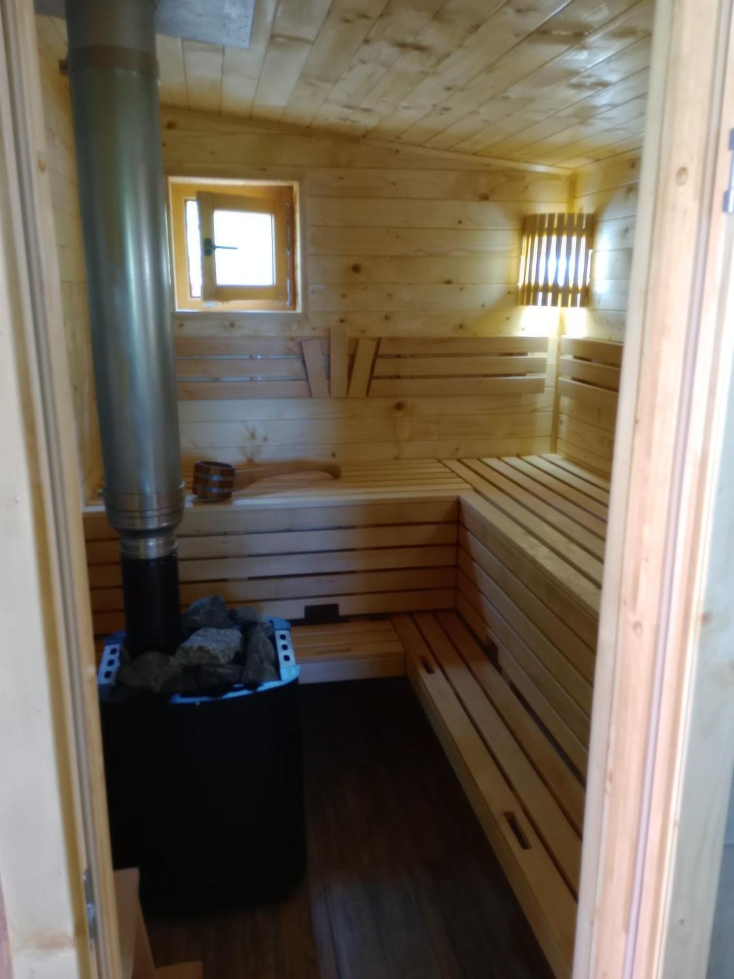Apartment Danubius Donji Milanovac Luaran gambar